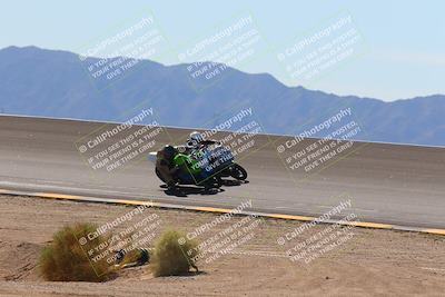 media/Oct-09-2022-SoCal Trackdays (Sun) [[95640aeeb6]]/Bowl (1015am)/